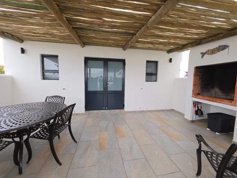 5 Bedroom Property for Sale in Dwarskersbos Western Cape